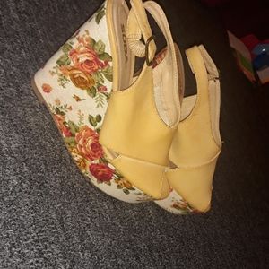 Open toe platform dress shoes